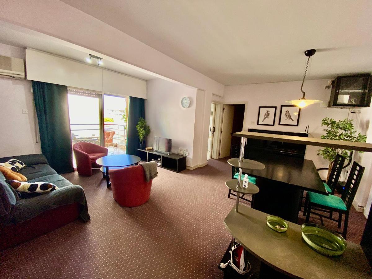 Private Room In A Shared Flat At Best Location 레메소스 외부 사진